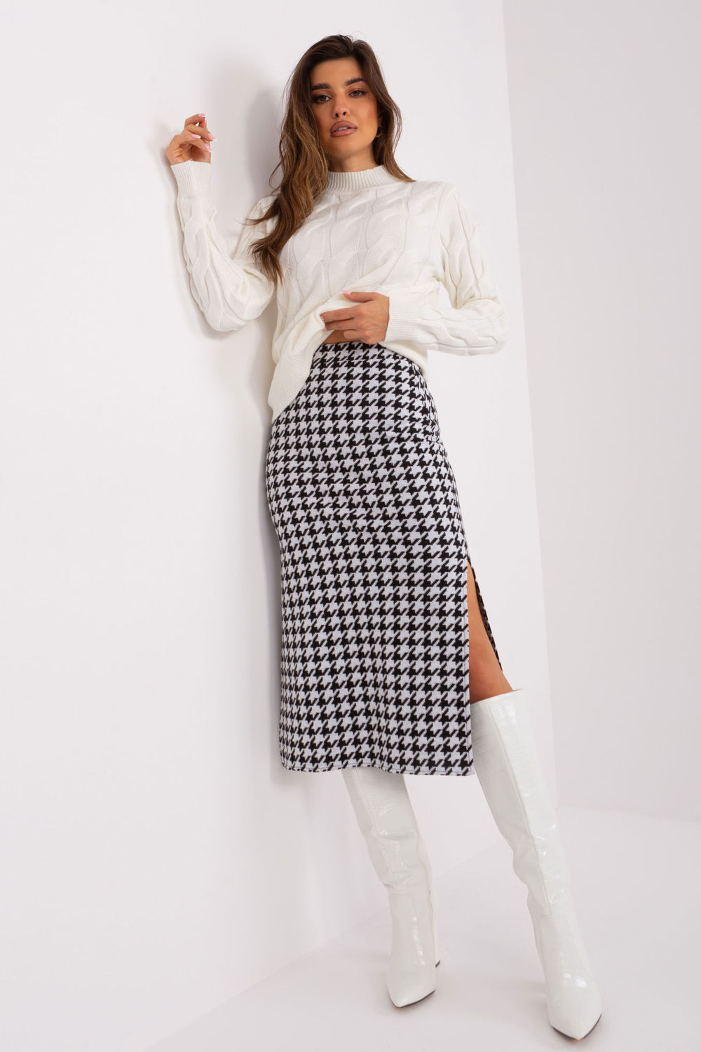 1001957 Skirt model 187757 Lakerta