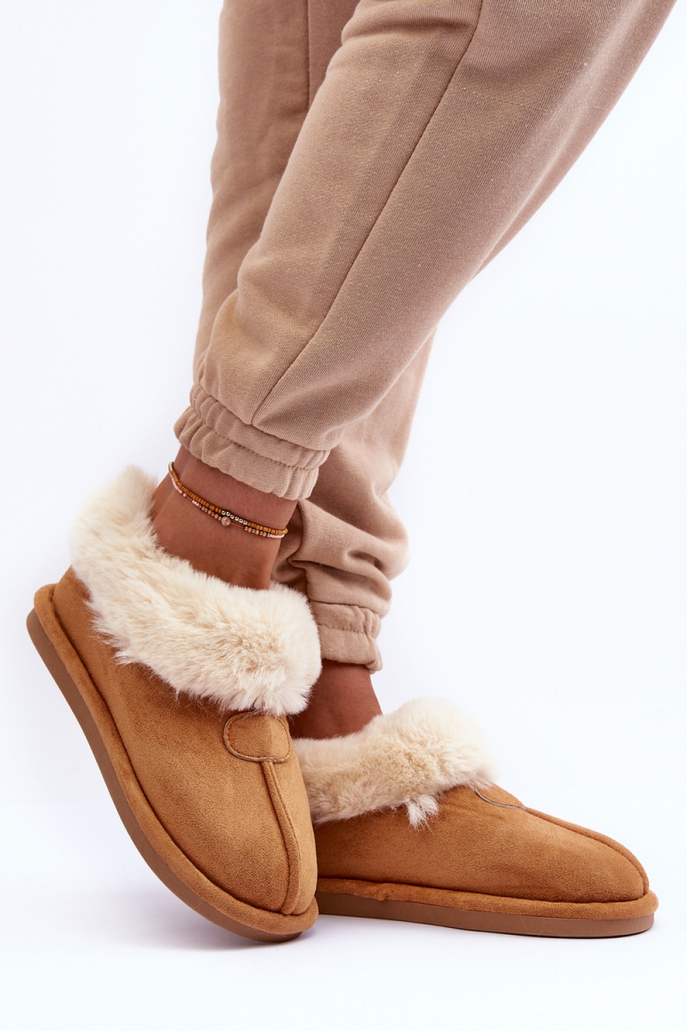 1004639 Slippers model 188685 Step in style