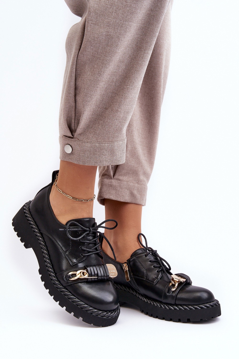 1009143 Half shoes model 190176 Step in style