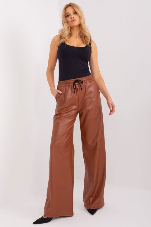 1013438 Trousers model 191564 Lakerta