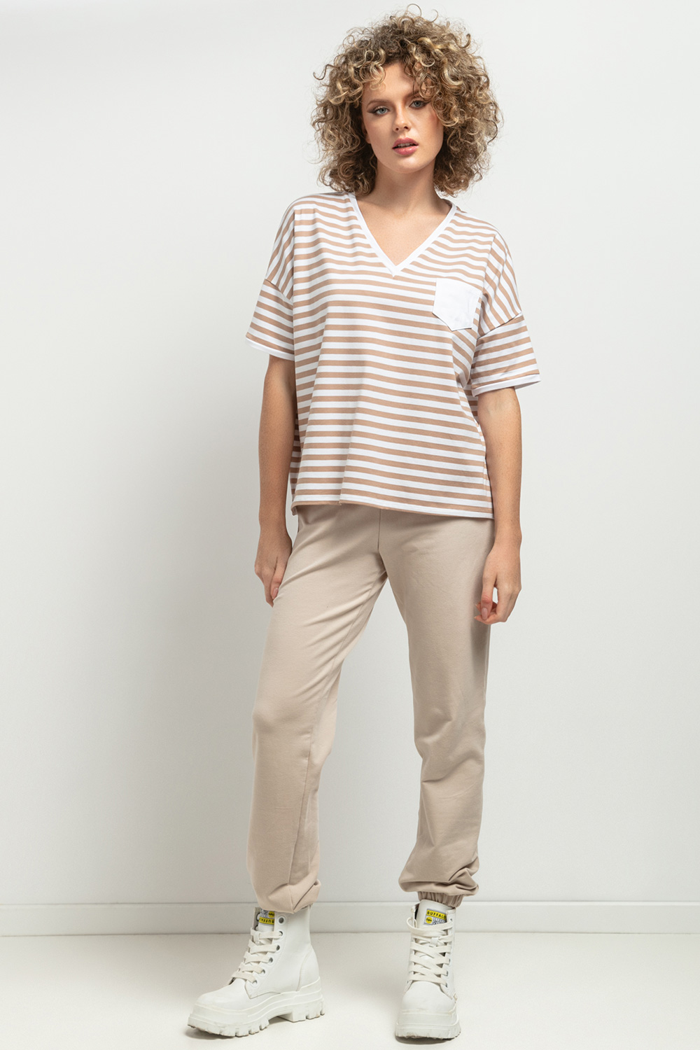 1014223 Blouse model 191824 Tessita