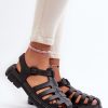 Sandals model 194968 Step in style