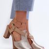 1027495 Flip-flops model 196231 Step in style