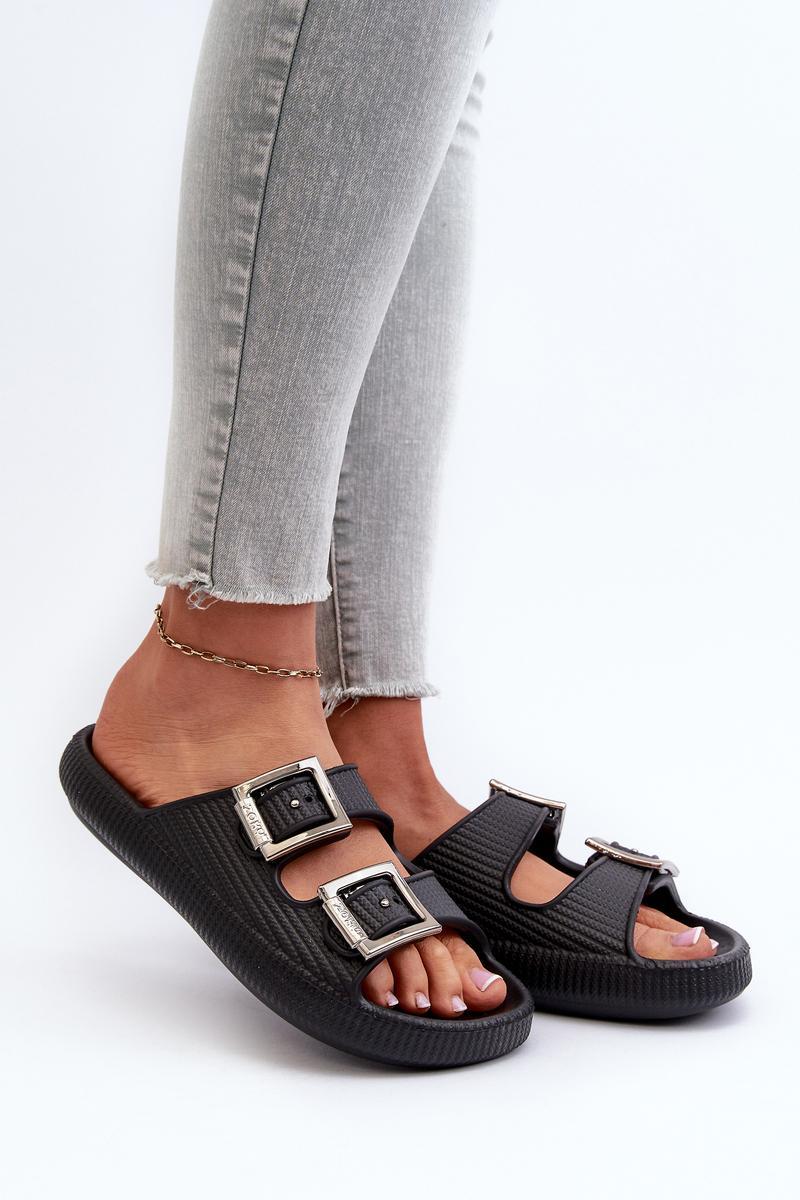 1031963 Flip-flops model 197661 Step in style