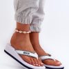 1033389 Japanese flip-flops model 198167 Step in style