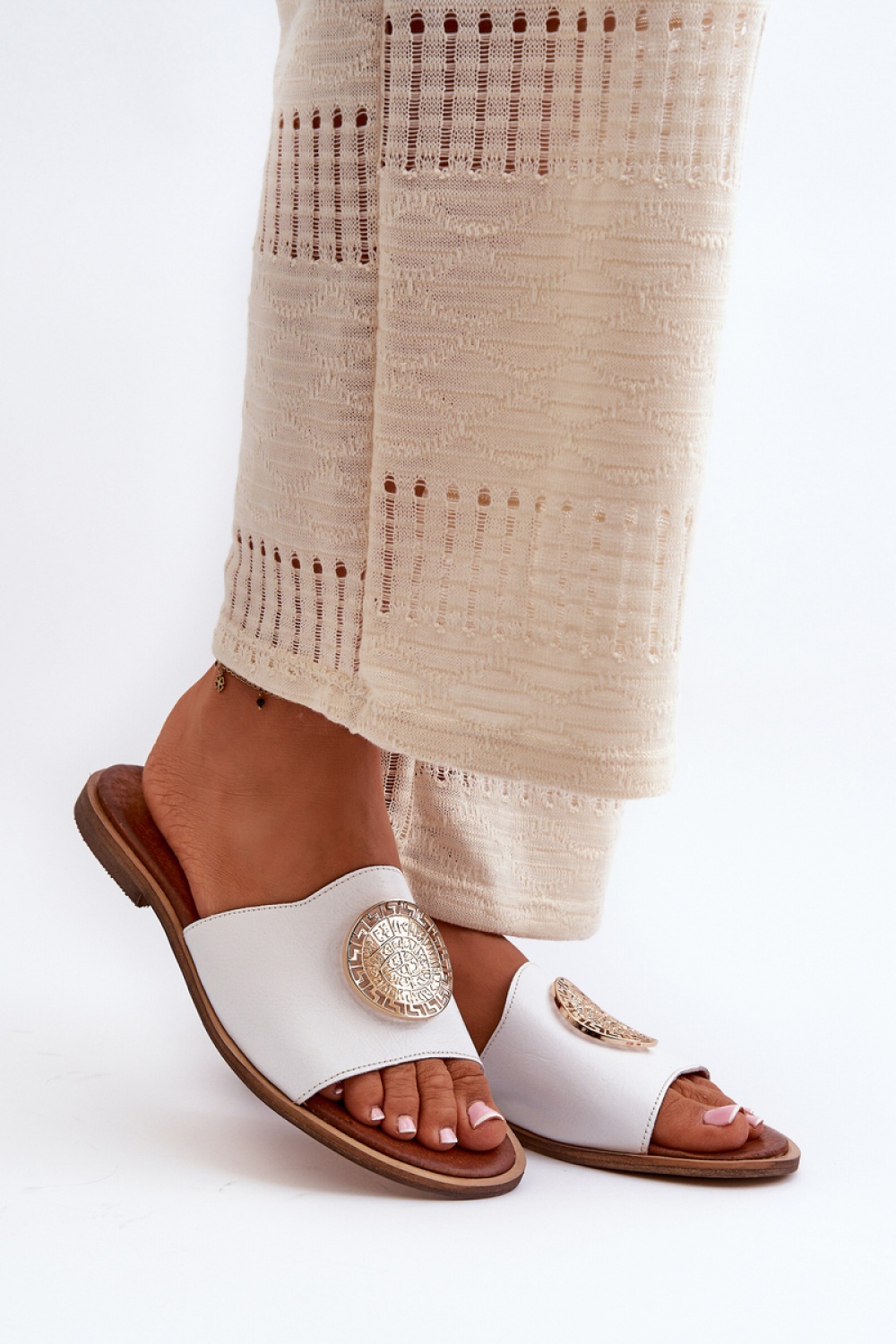 1033696 Flip-flops model 198268 Step in style