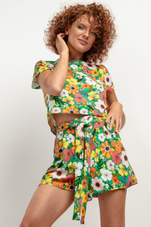 1034525 Shorts model 198555 Tessita
