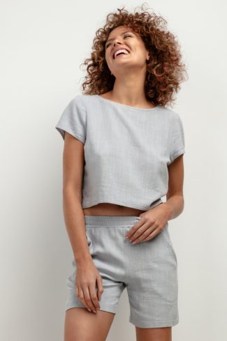 1034543 Shorts model 198561 Tessita