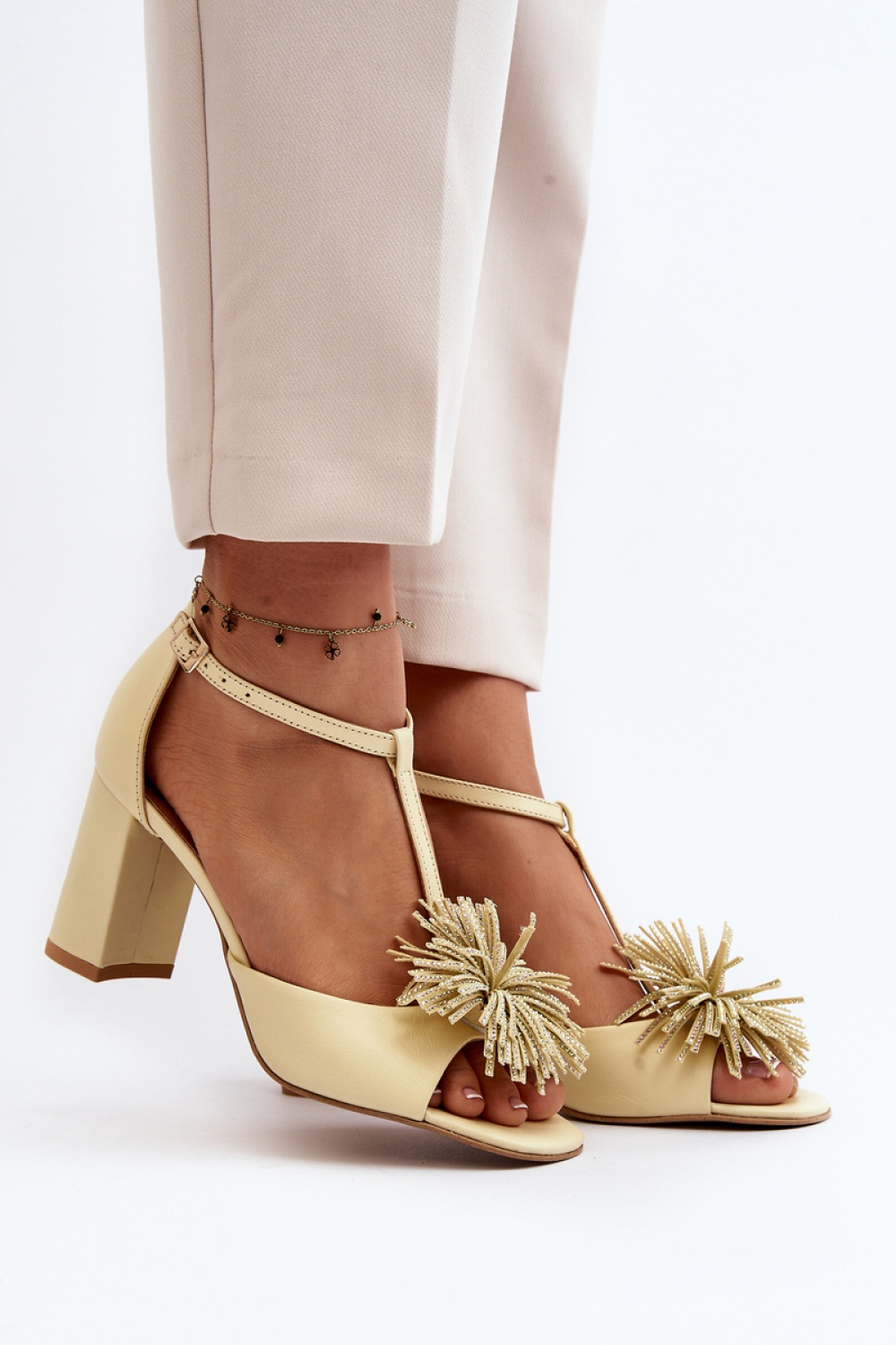1035240 Heel sandals model 198793 Step in style