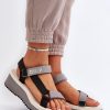 1035270 Buskin model 198803 Step in style
