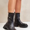 1038058 Boots model 199831 Step in style
