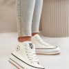 1038284 Sneakers model 199906 Step in style