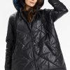1040034 Jacket model 200545 awama