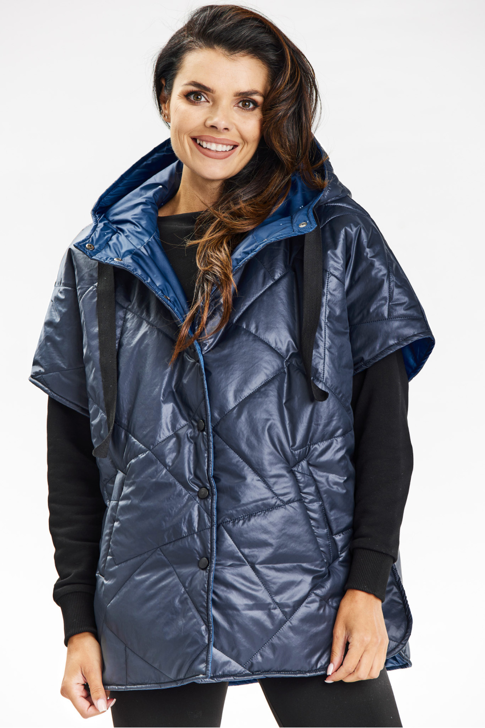 1040054 Gilet model 200550 awama