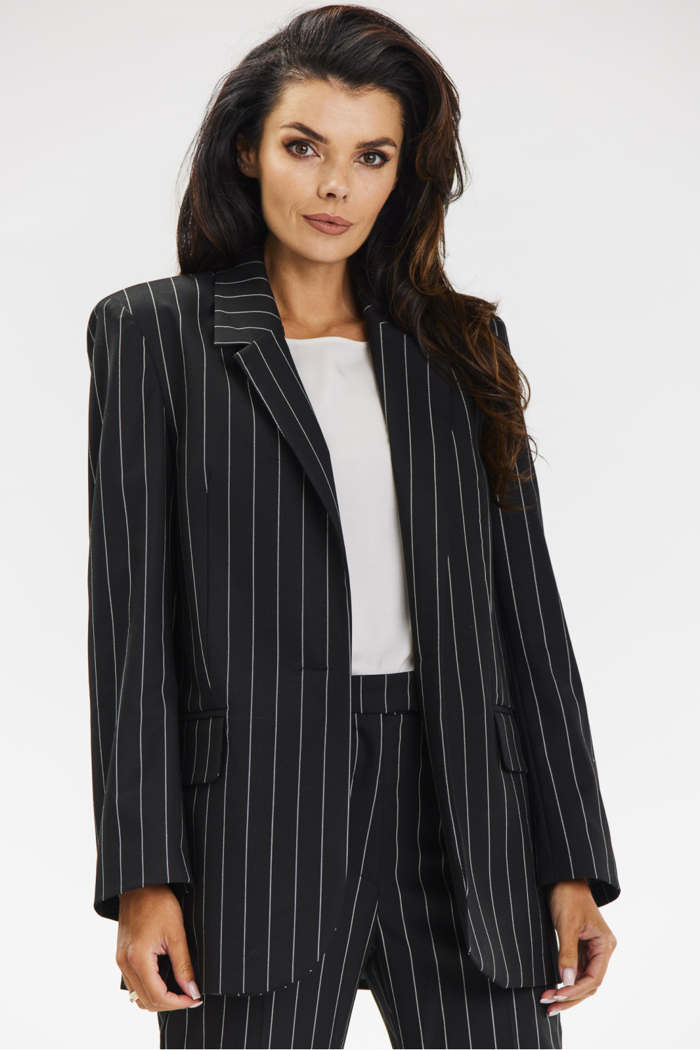 1040095 Jacket model 200561 awama