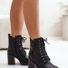 Heel boots model 201004 Step in style