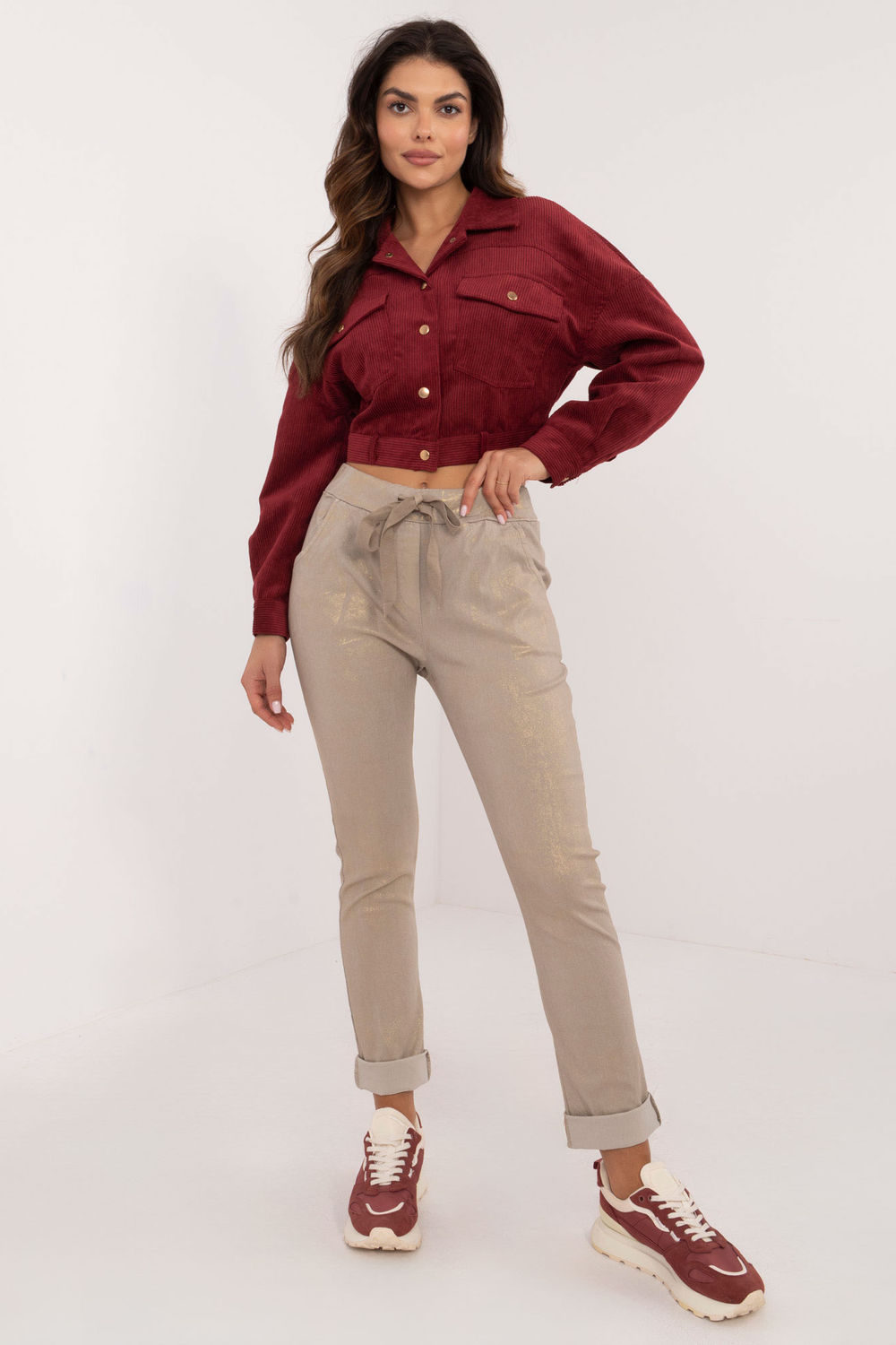 1044128 Women trousers model 201865 Italy Moda