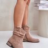 Boots model 202802 Step in style