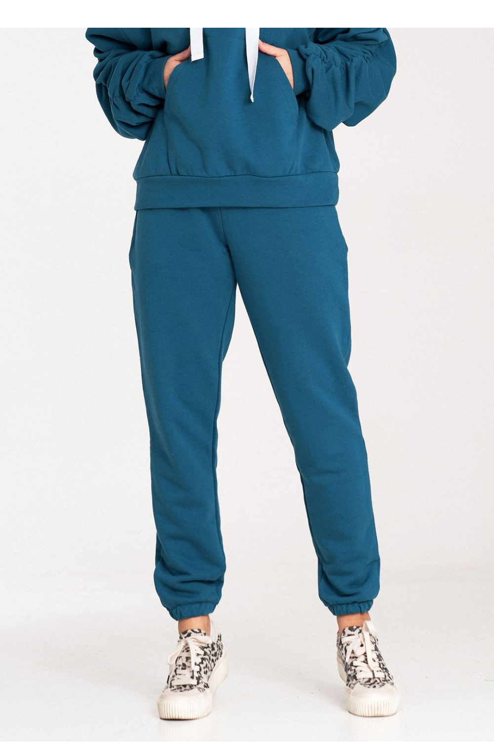 1047978 Tracksuit trousers model 203128 Figl