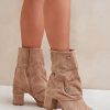 Heel boots model 203531 Step in style