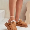 1049887 Slippers model 203747 Step in style