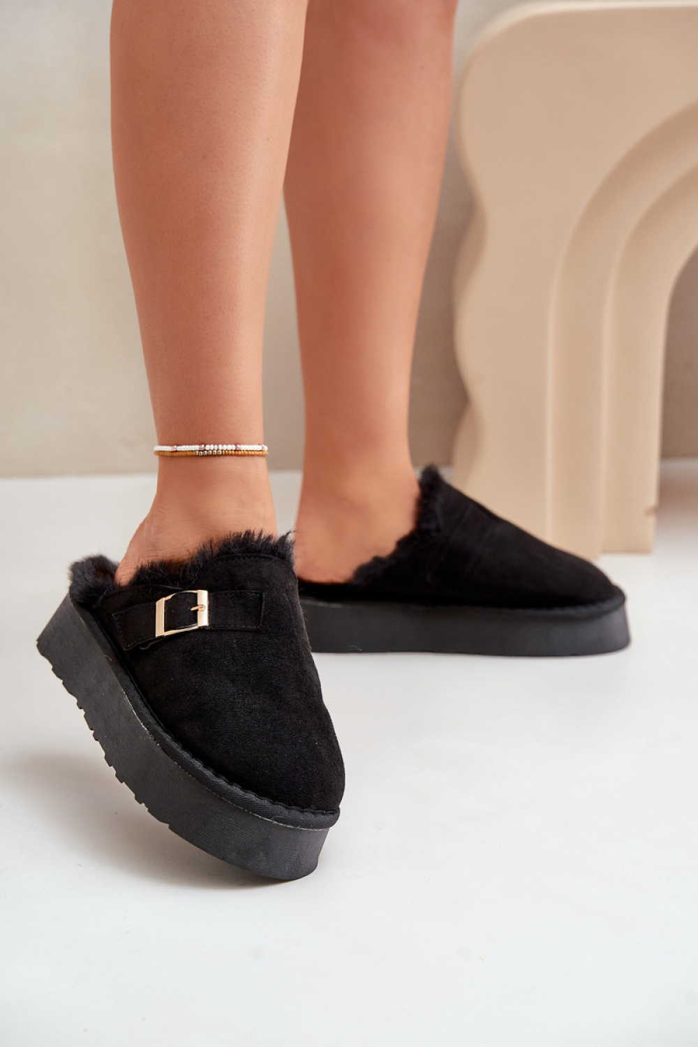 1049890 Slippers model 203748 Step in style