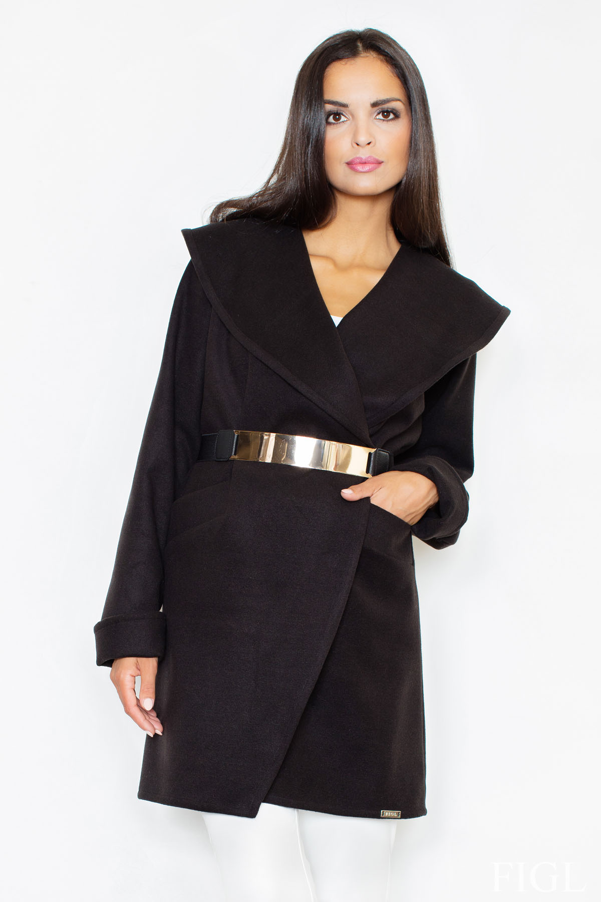 105000 Coat model 46844 Figl