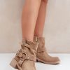 Boots model 203870 Step in style