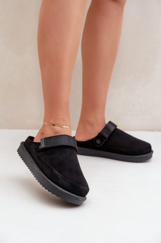 1052782 Slippers model 204652 Step in style