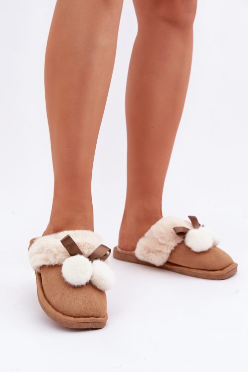 1053648 Slippers model 204929 Step in style