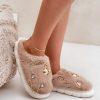 1053726 Slippers model 204955 Step in style