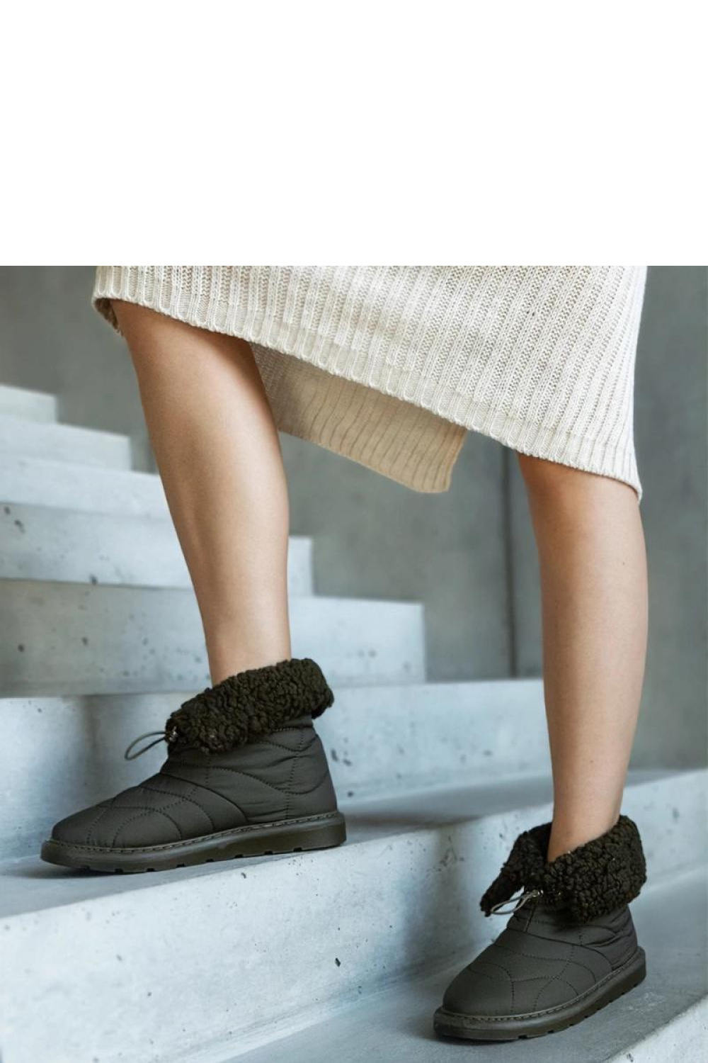 1053957 Snow boots model 205030 Solea