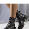 1054335 Boots model 205146 Solea