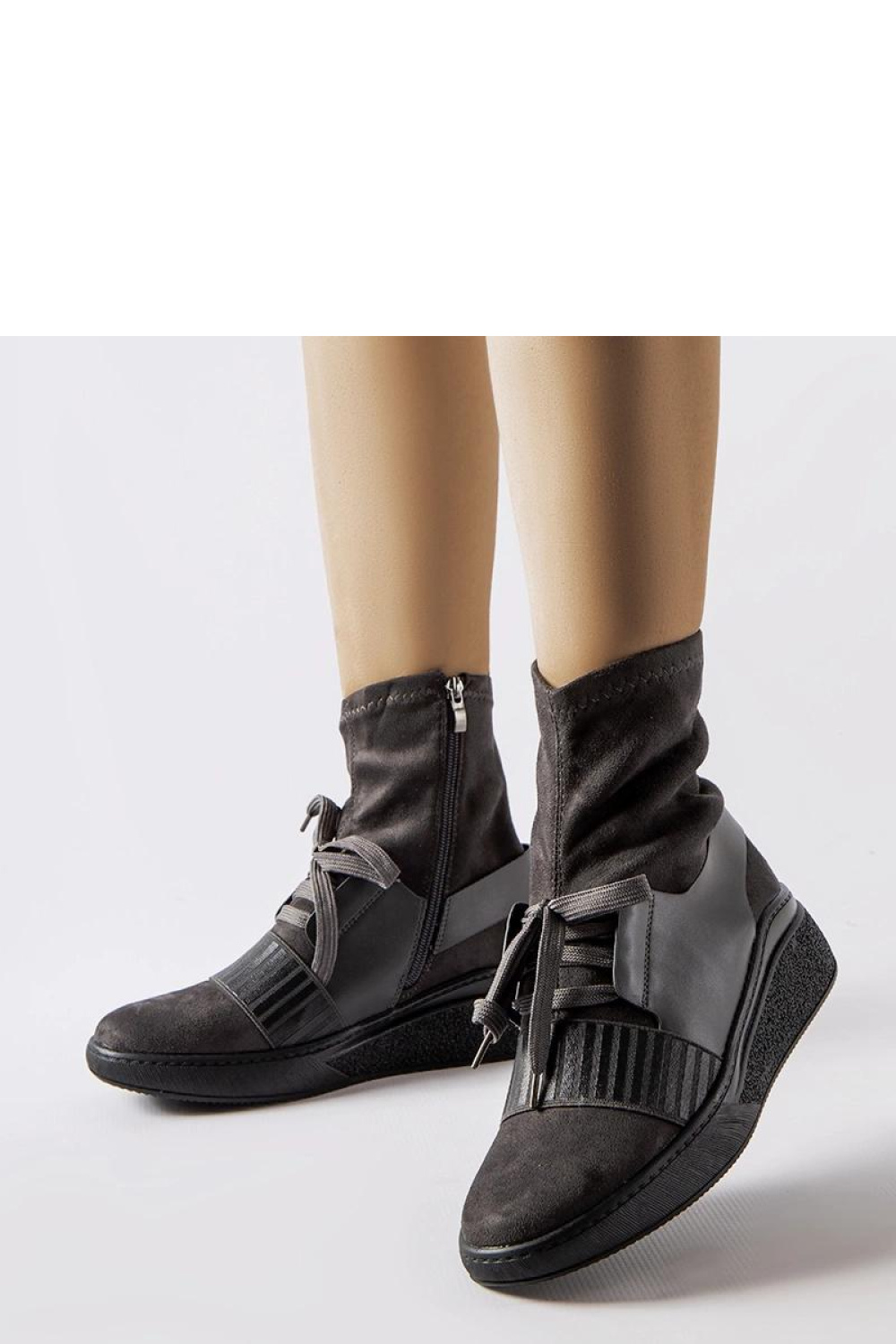 1058005 Buskin boots model 206515 Solea
