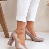 1058869 Block heel pumps model 206819 Step in style