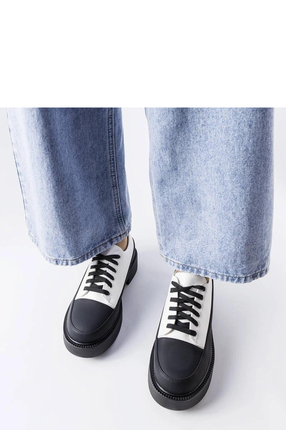 1059487 Half shoes model 207045 Solea
