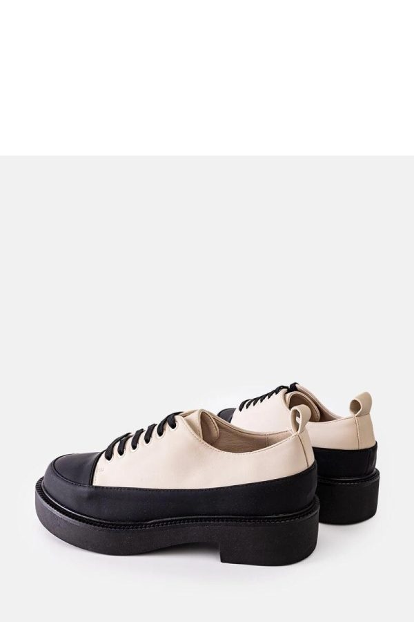 Half shoes model 207046 Solea
