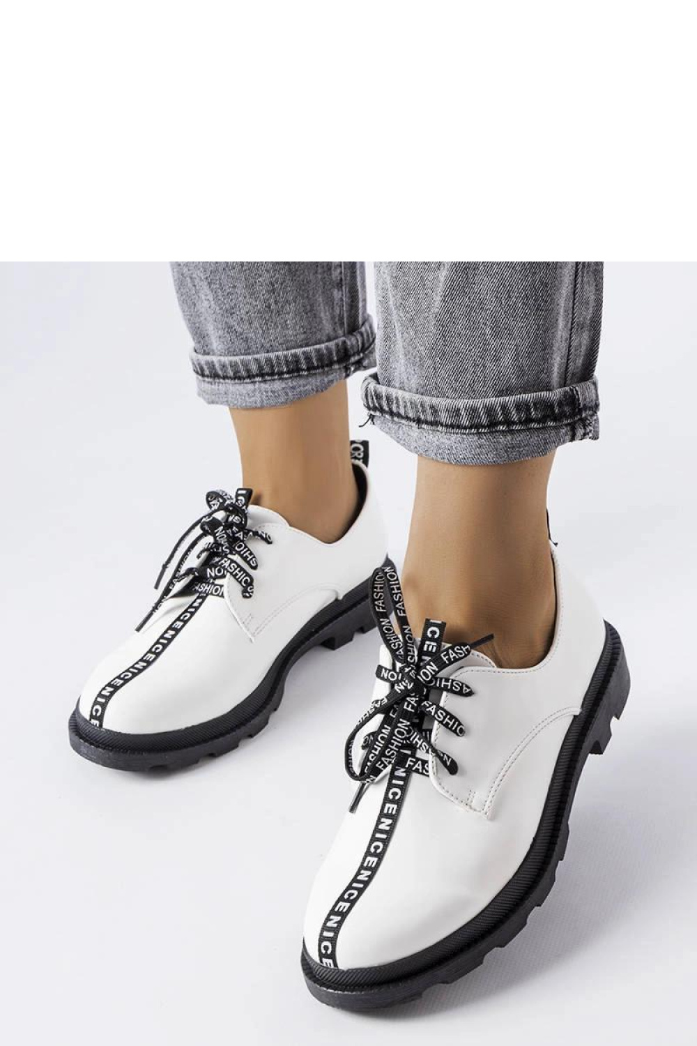 1059590 Half shoes model 207078 Solea