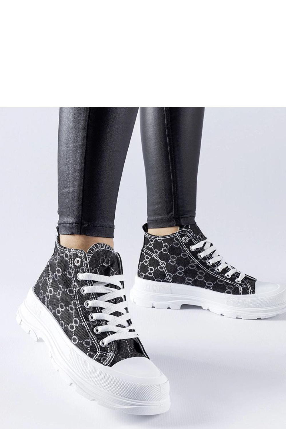 1061757 Sneakers model 207613 Solea