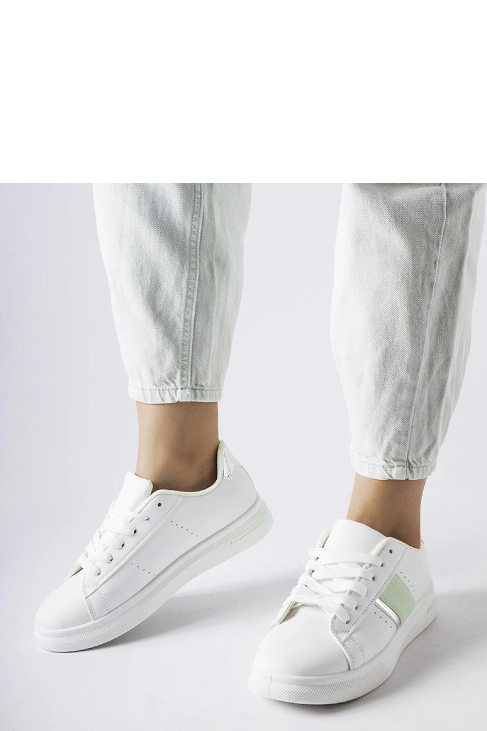 1062010 Sport Shoes model 207693 Solea