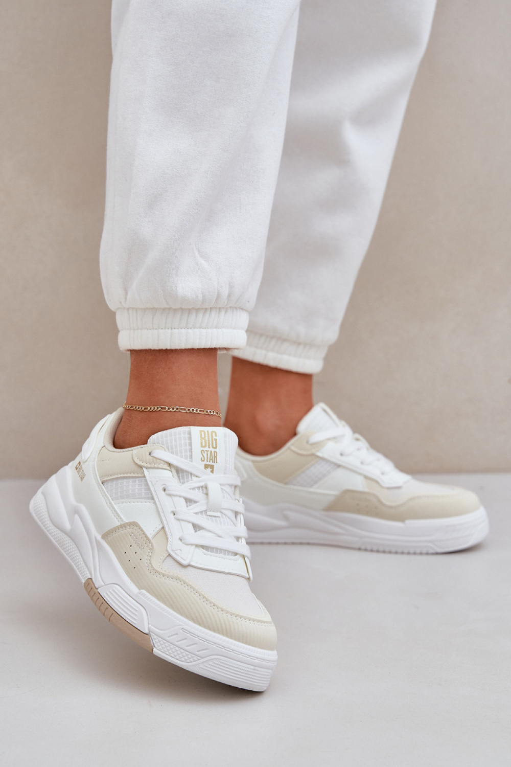 1064671 Sport Shoes model 208548 Step in style