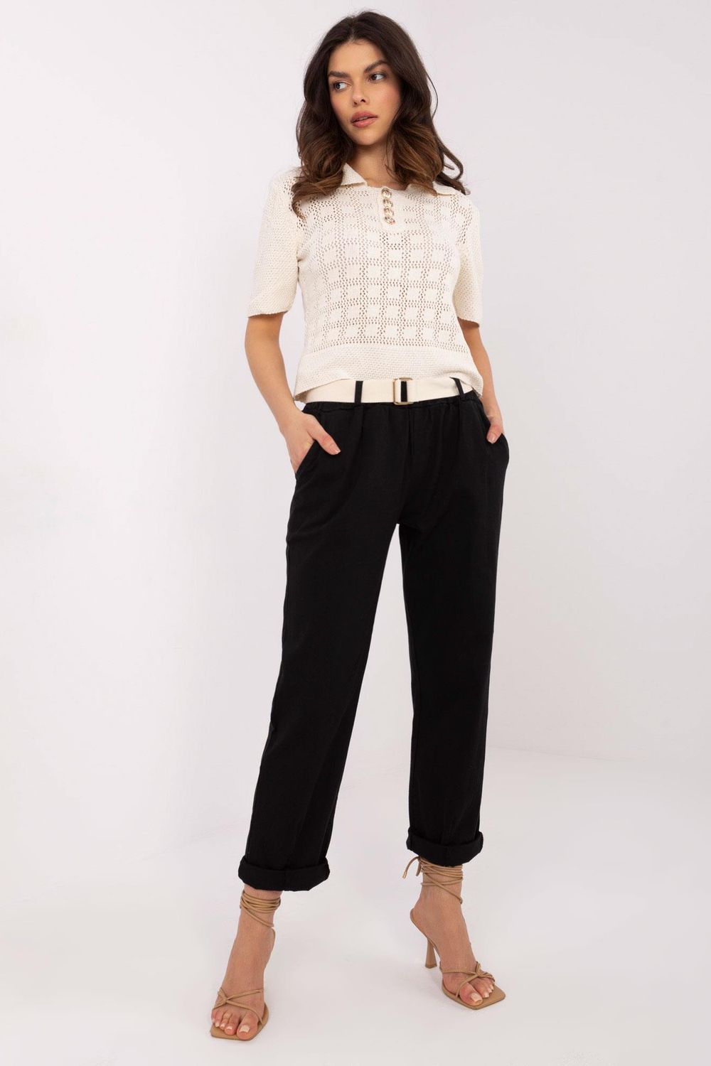 1065072 Women trousers model 208689 Italy Moda