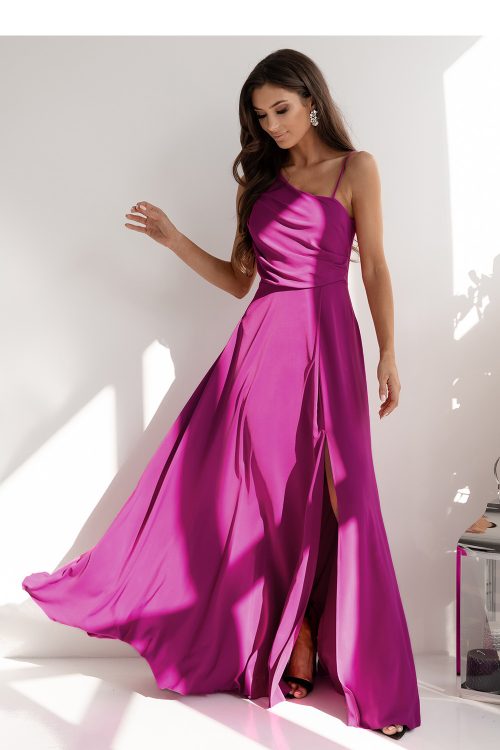 1065556 Long dress model 208862 With You