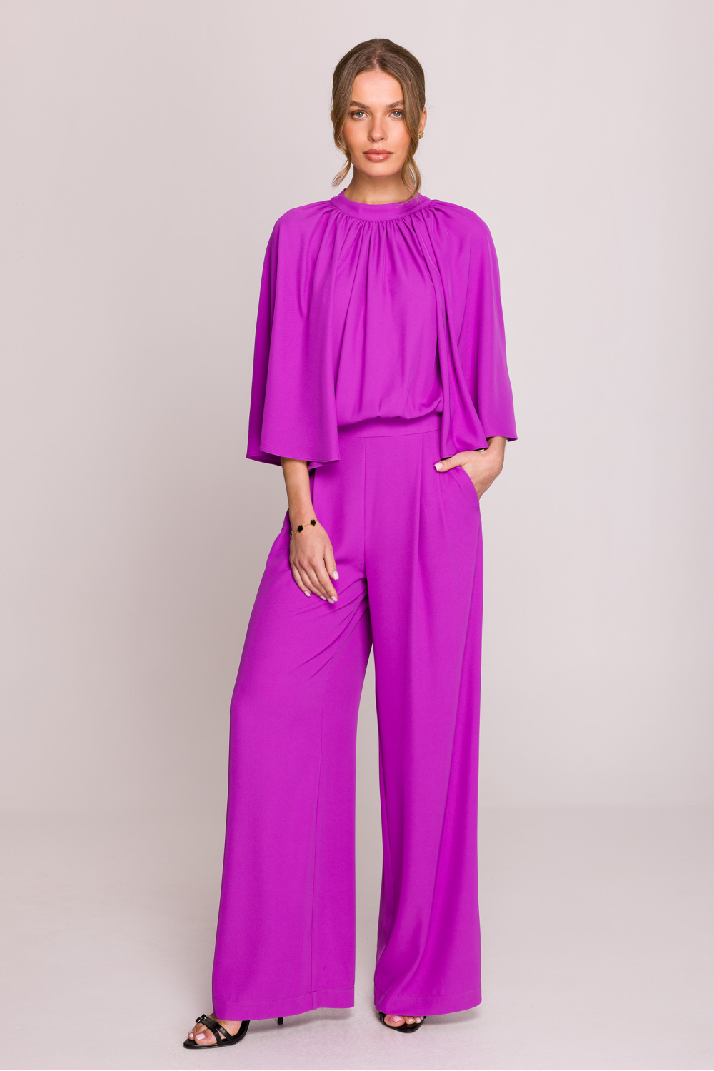 1066223 Suit model 209113 Stylove