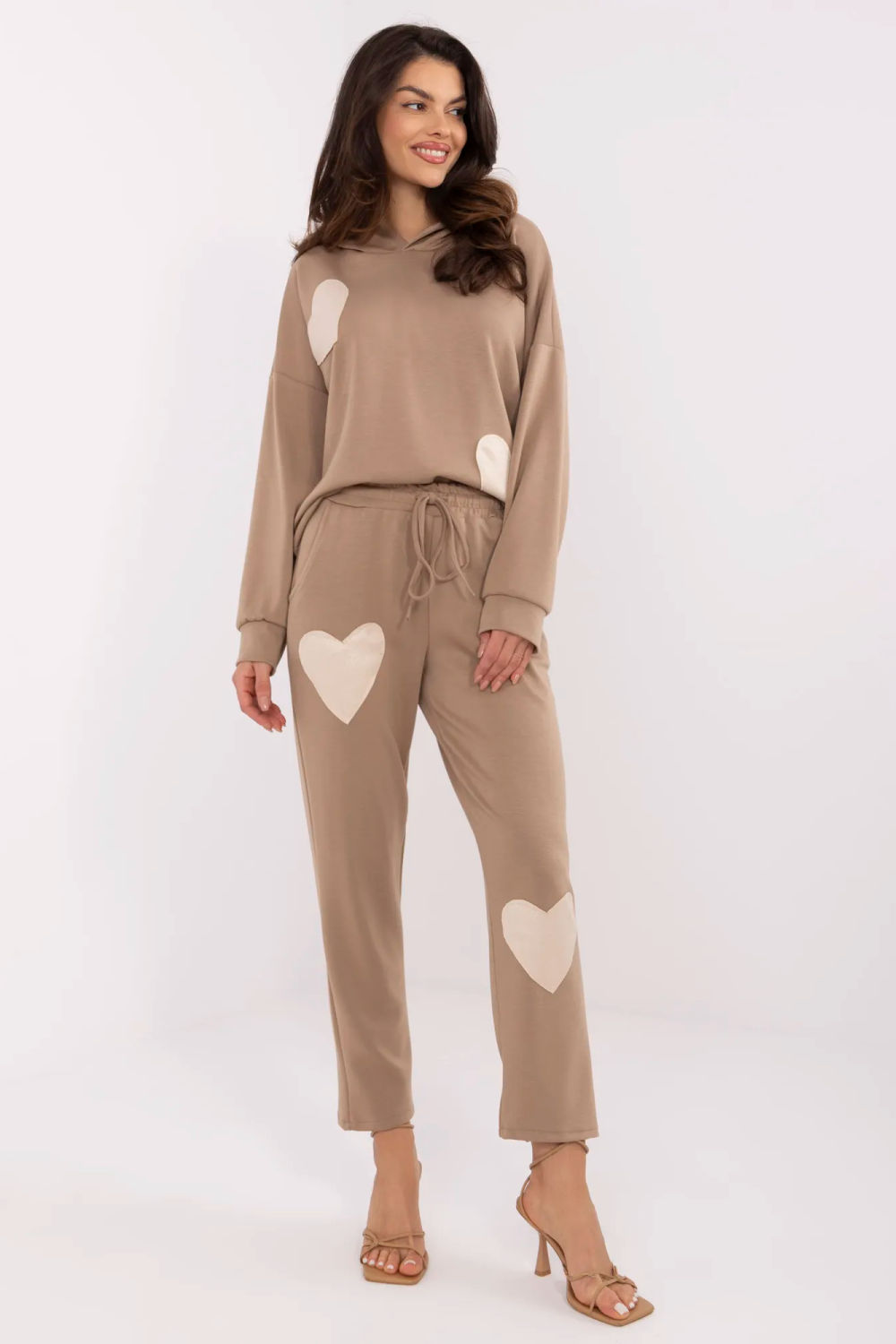 1067654 Set model 209697 Italy Moda