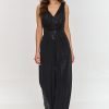 1068037 Suit model 209629 Makadamia