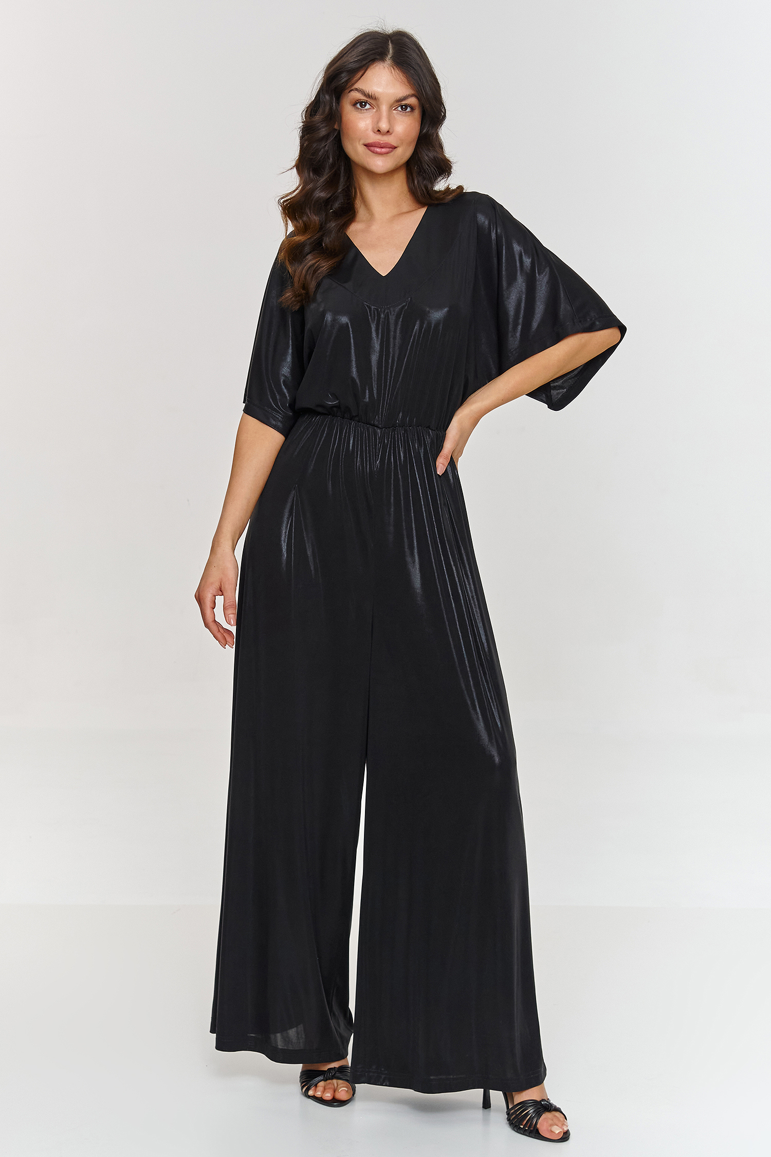 1068087 Suit model 209581 Makadamia