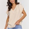 Gilet model 209737 Makadamia