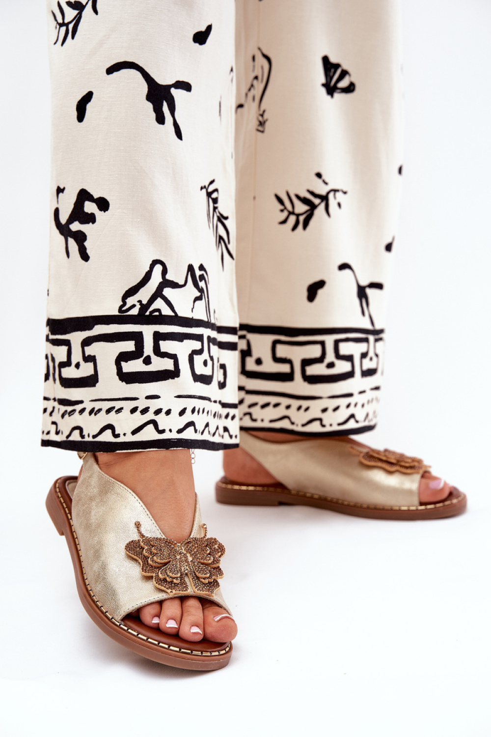 1068758 Sandals model 210058 Step in style