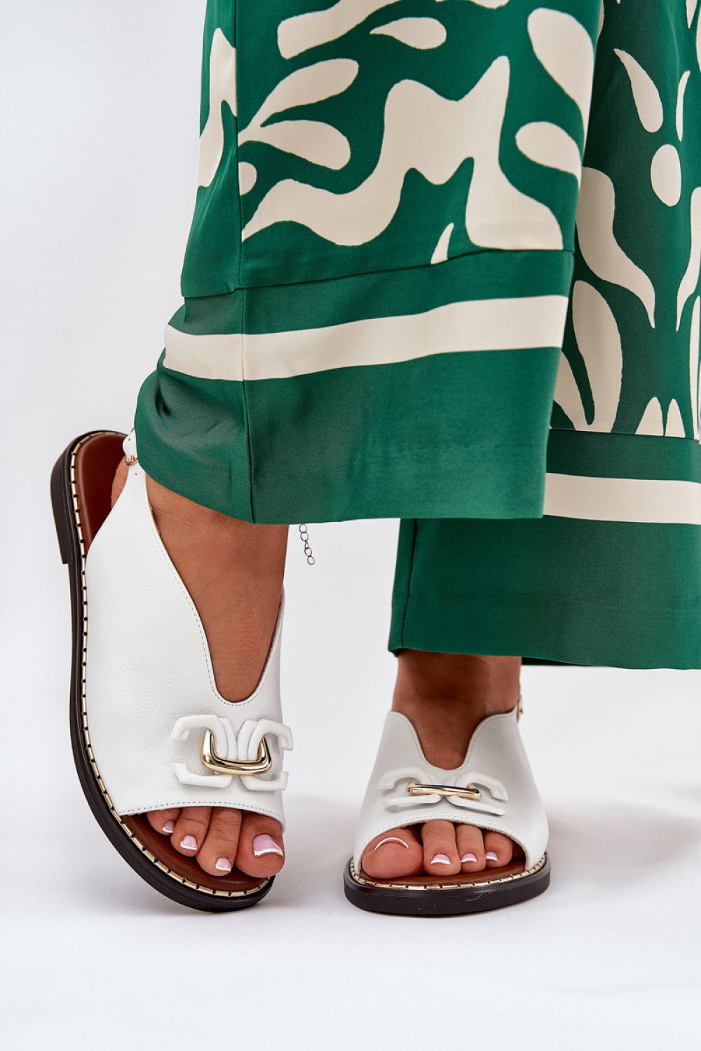 1068776 Sandals model 210064 Step in style
